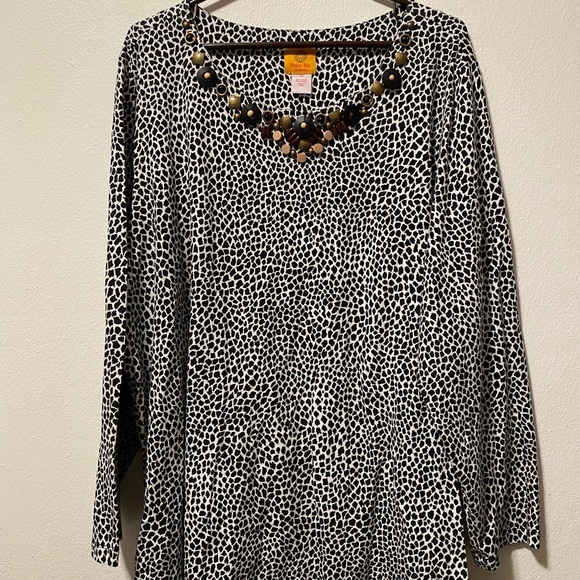 Ruby Rd Shirt Women’s Plus Size 3X LongSleeve Black White Color Pull Over - Picture 5 of 10